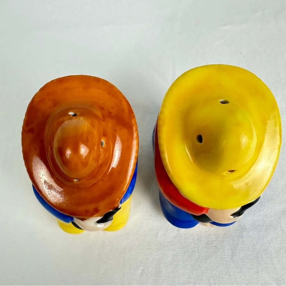 Resting laborers salt & pepper shakers